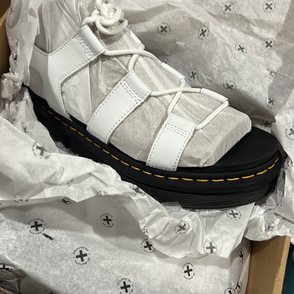 Dr. Martens Nartilla Gladiator Sandal - Picture 5 of 9